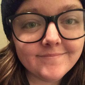 Meet your Posher, Leanne